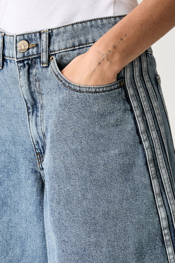 adidas Originals bermuda hlače ženske denim modra KQ6478