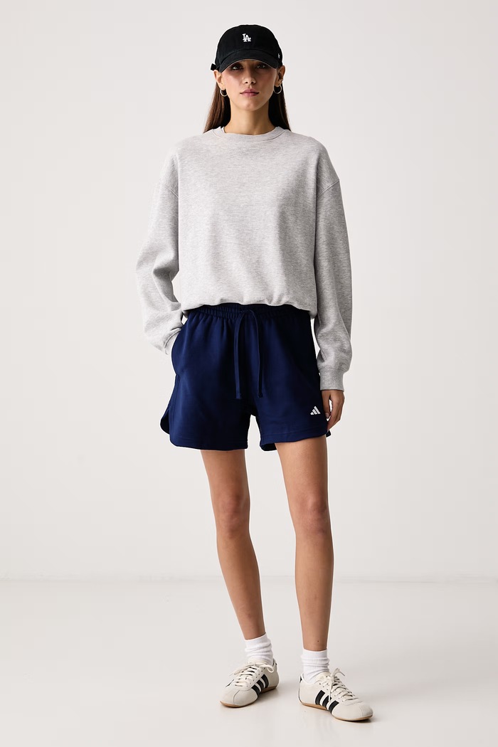 adidas Σορτς επίσημα γυναικεία με βαμβάκι Essentials KX3171 σκούρο μπλε AW26