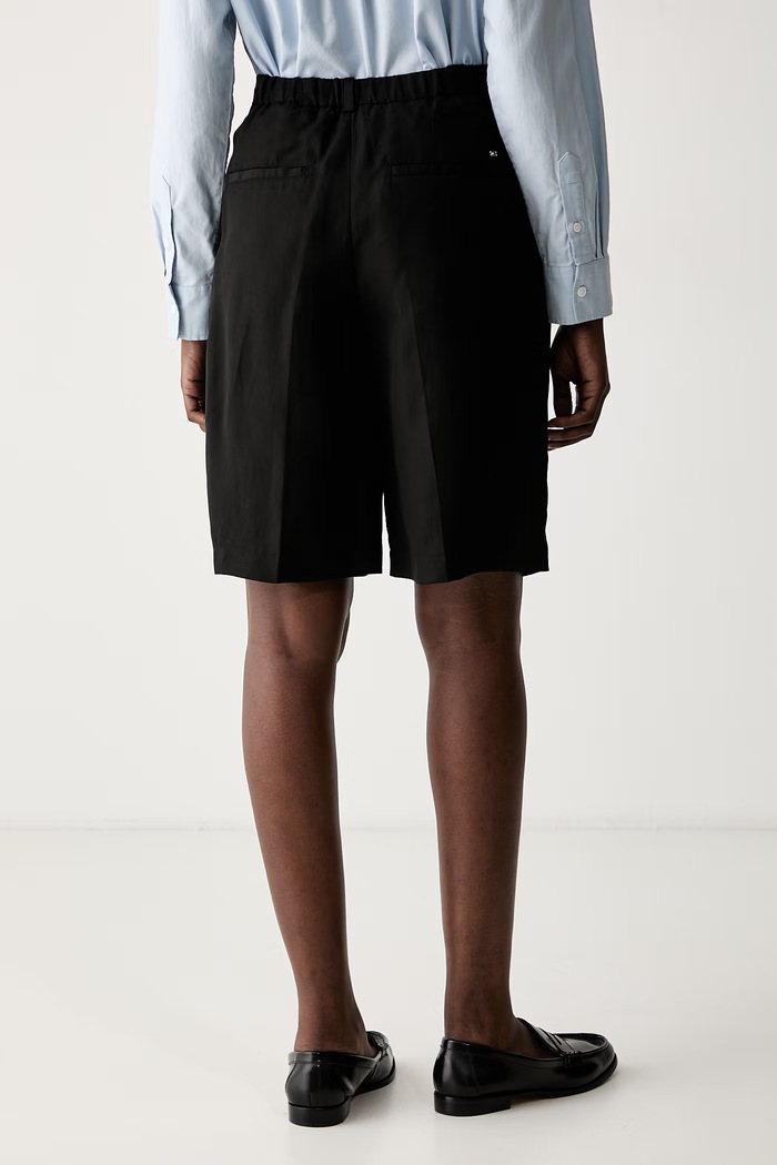 Oblačila Tommy Hilfiger bermuda hlače ženske z dodatkom lanu WW0WW50084 črna