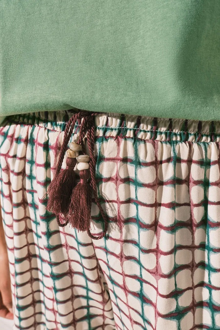 women'secret Pantaloni scurți pentru femei din vâscoză 3703260 multicolor