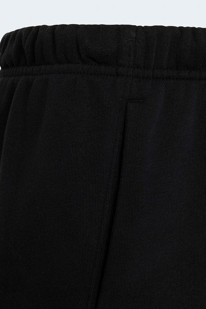 Chłopiec adidas Szorty dresowe dziecięce z bawełną KS5131. czarny