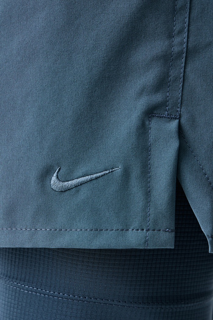 Szorty 2w1 męskie Unlimited Dri-FIT 2in1 Nike DV9334.438 niebieski