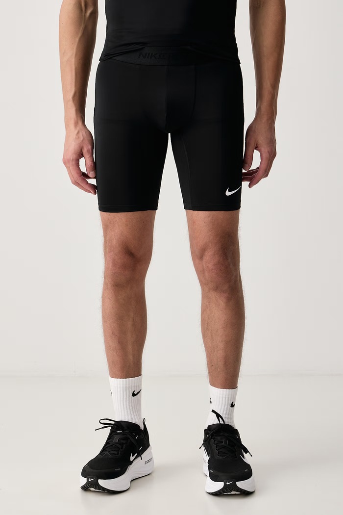 Nike Szorty sportowe męskie Nike Pro Dri-FIT czarny FB7963.010