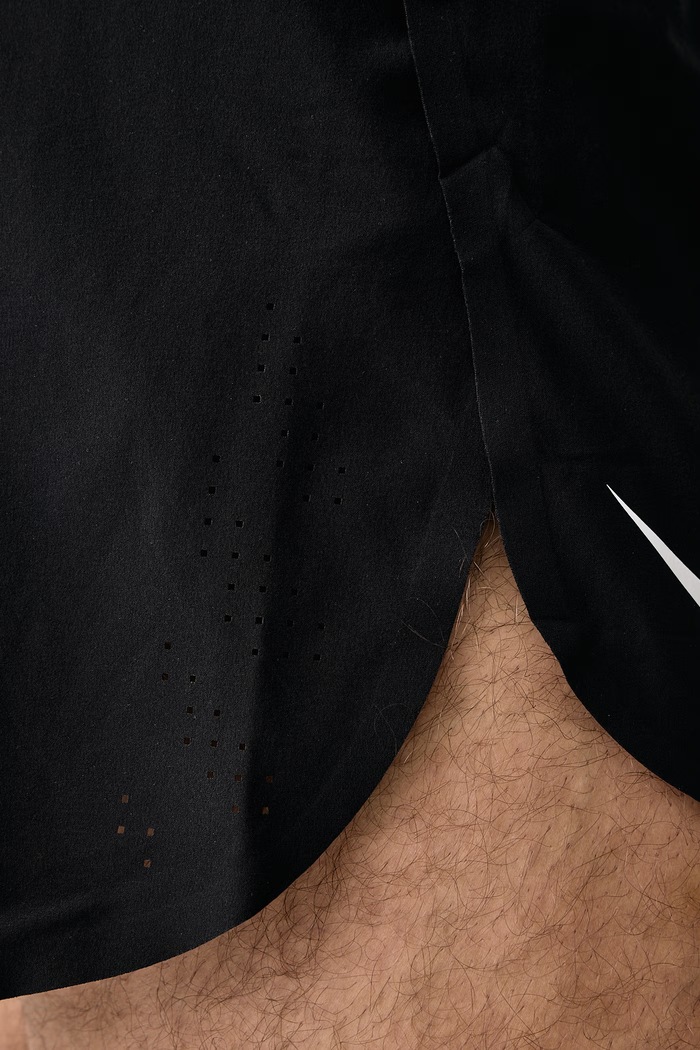 Szorty sportowe męskie AeroSwift Dri-FIT ADV Nike czarny FN3352.010