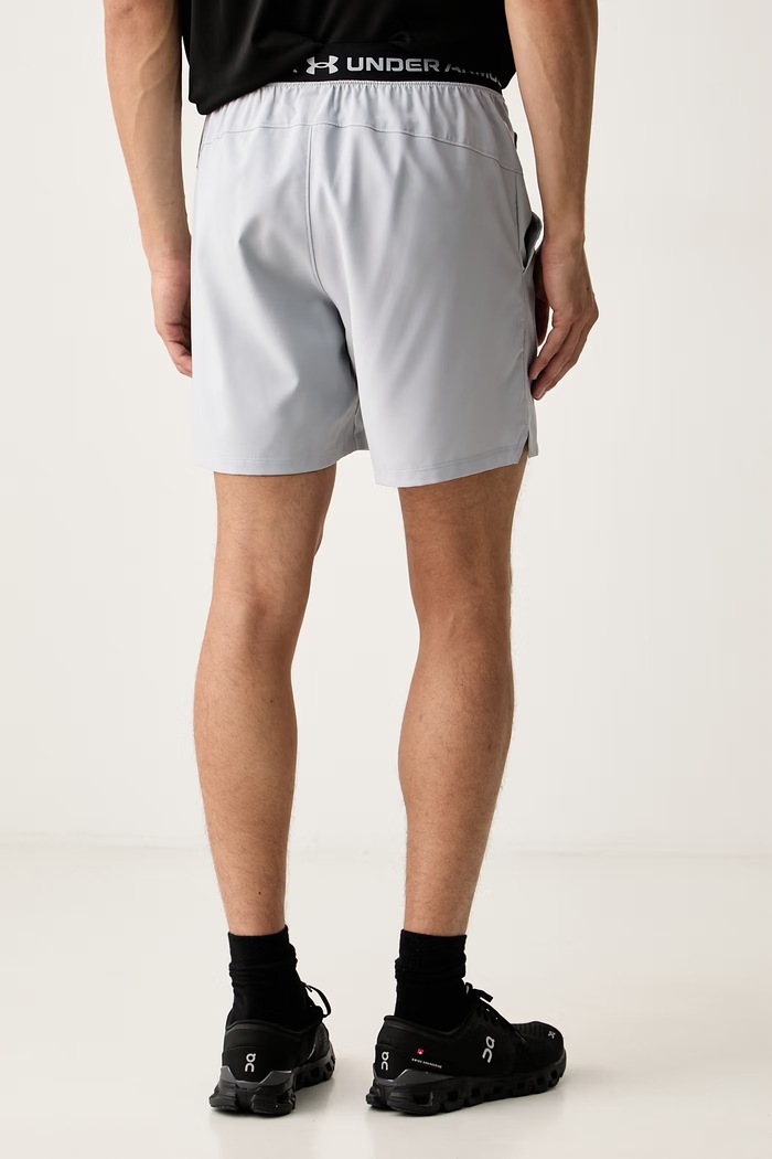 Odzież Under Armour szorty sportowe męskie Vanish Woven 6009865.011 szary