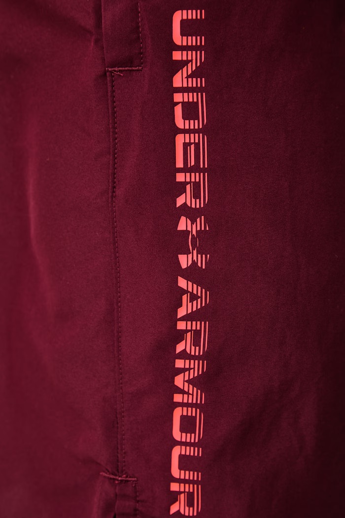 Szorty sportowe męskie Vanish Woven Under Armour 1383356.626 bordowy