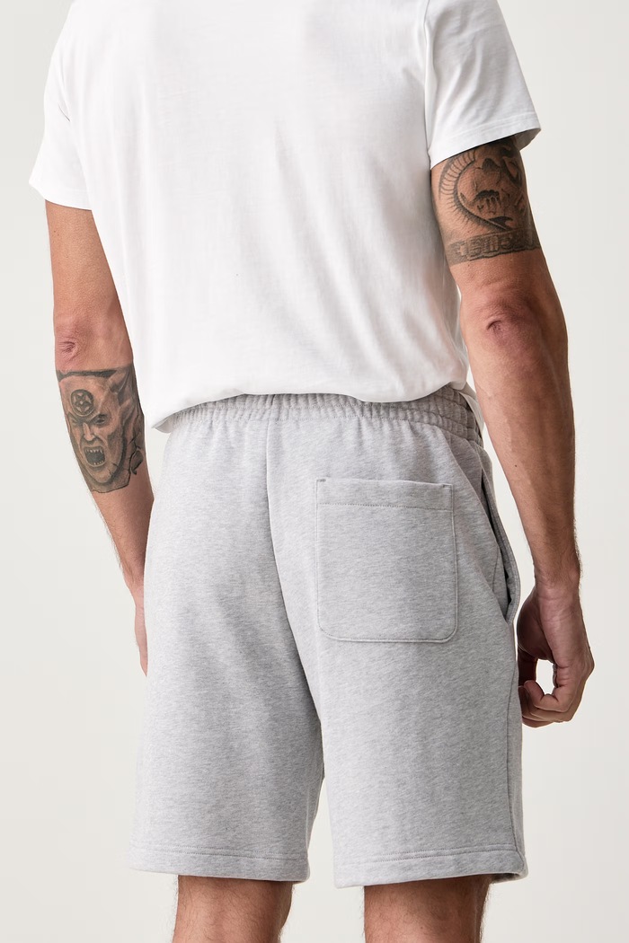 Odzież Lacoste Szorty dresowe męskie z bawełną GH8861 szary