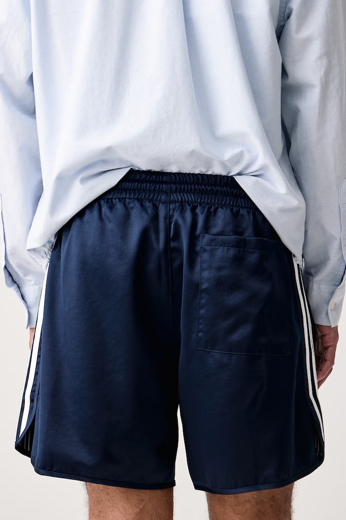Odzież adidas Originals Szorty dresowe męskie KS7458 granatowy