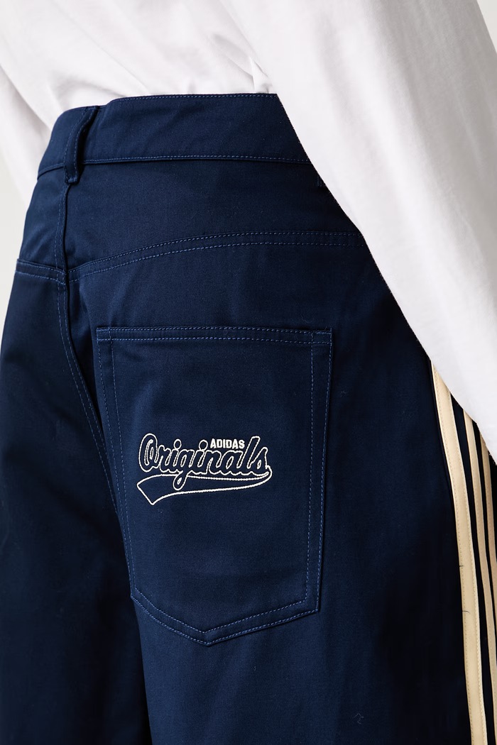 adidas Originals szorty męskie bawełniane Firebird granatowy KR7234