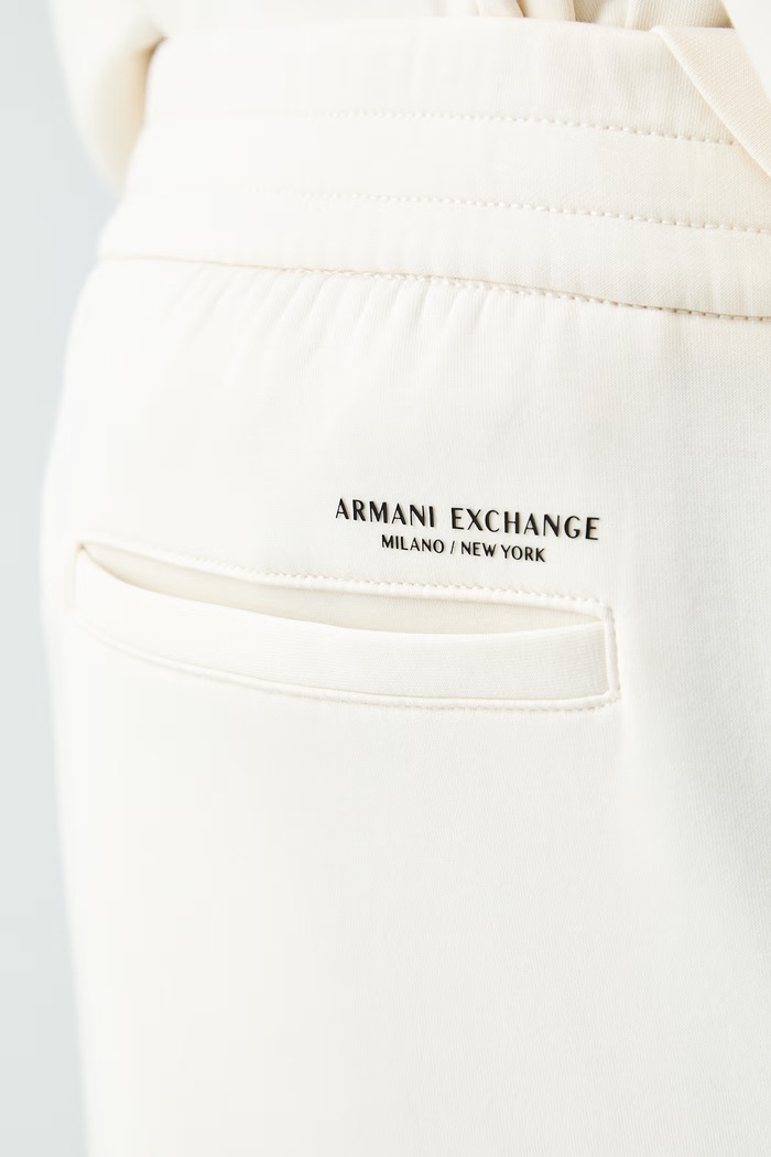 Armani Exchange szorty dresowe męskie z bawełną beżowy XM003423.AF10818