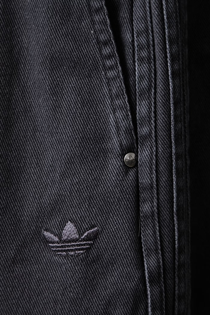 Pleated Jorts šortky bavlněné pánské adidas Originals šedá KQ9443