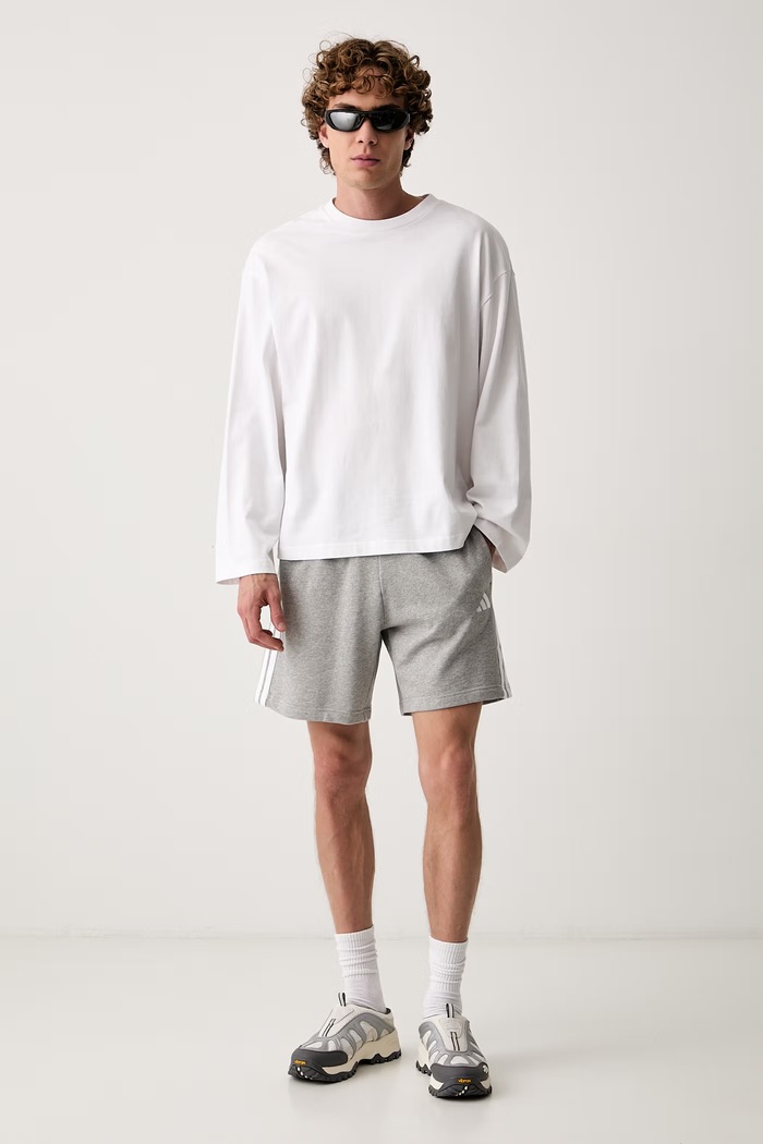adidas szorty dresowe męskie bawełniane Essentials KY4179 szary AW26