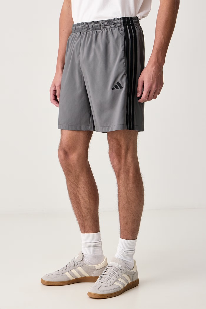 Odzież adidas Szorty męskie Chelsea KY4152 szary
