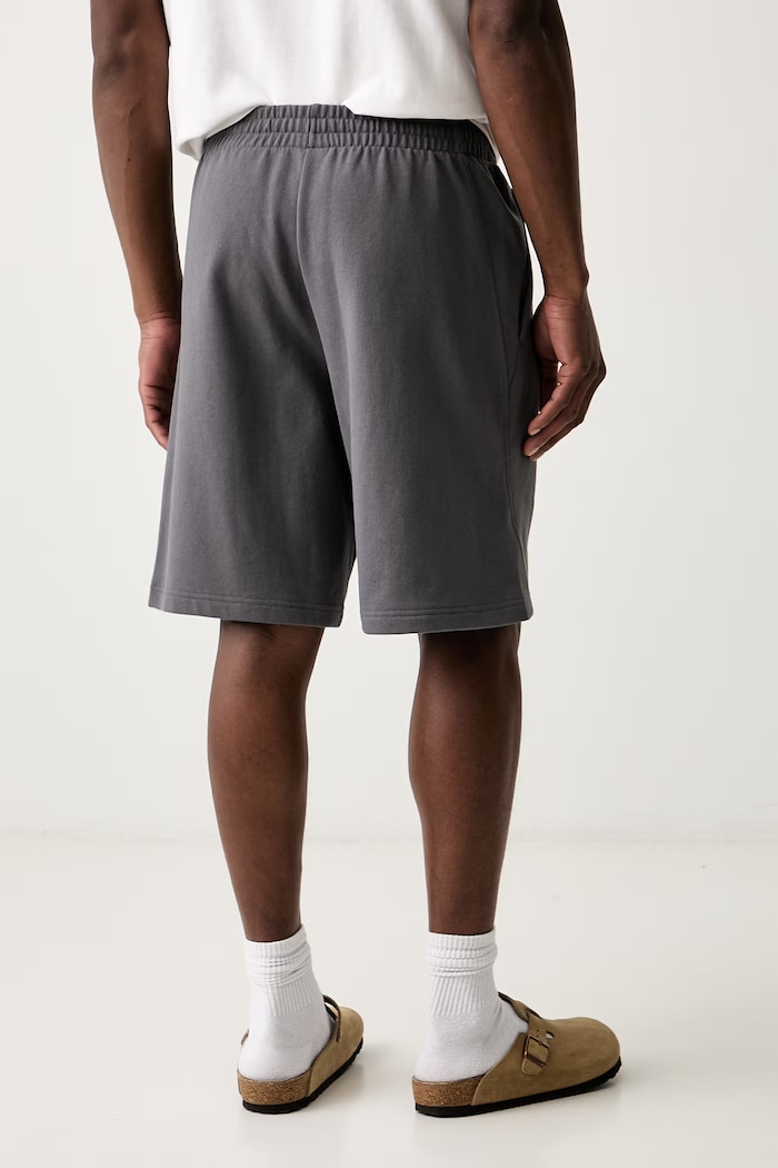 Odzież adidas szorty dresowe męskie bawełniane KW2301 szary