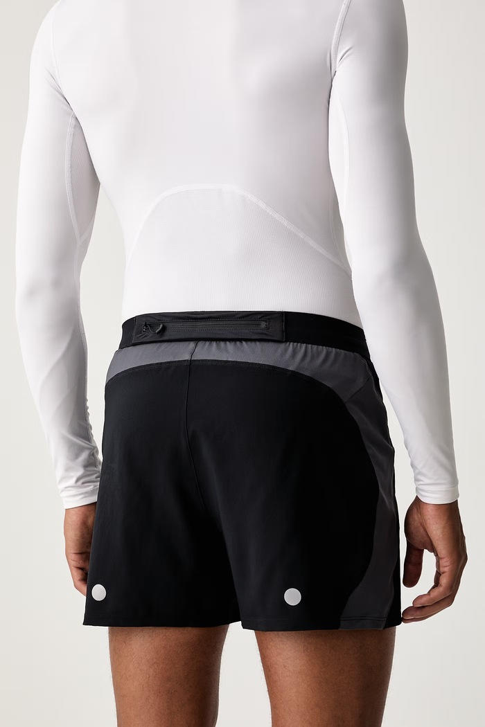 Odzież Asics szorty sportowe męskie ROAD 5IN SHORT 2011D247.001 czarny