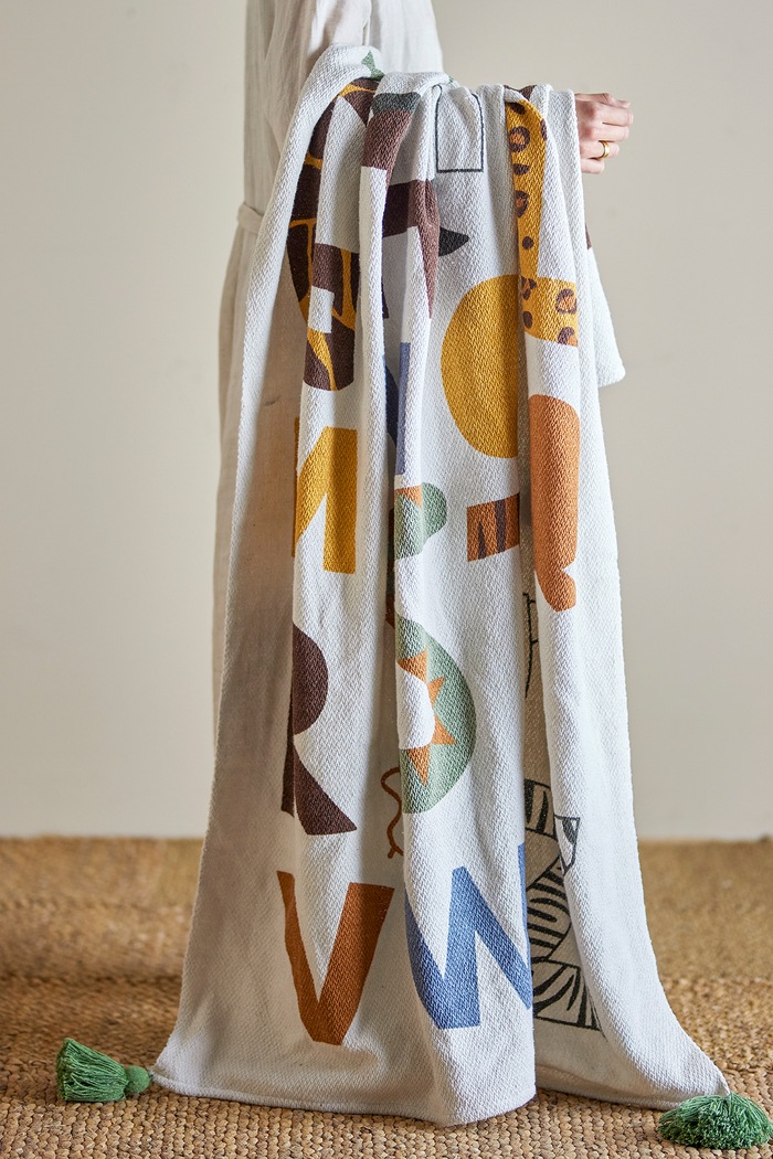 Koc dziecięcy z bawełną Memmo Throw Bloomingville MINI beżowy 82062654