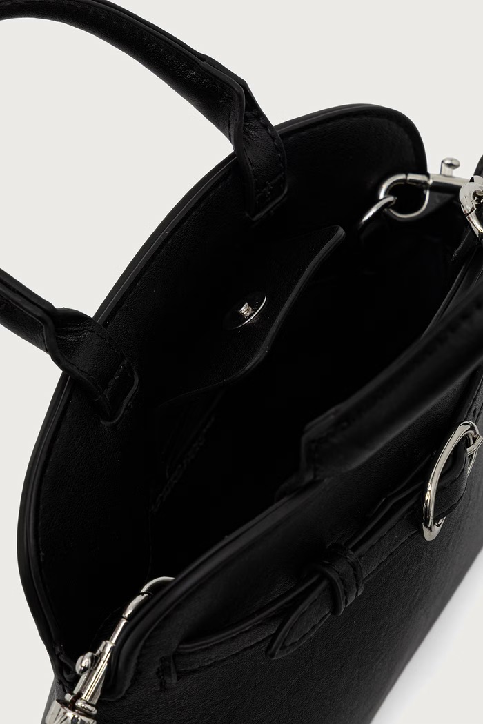 Crossbody kabelka dámska z imitácie kože United Colors of Benetton čierna 6PPNVY03R