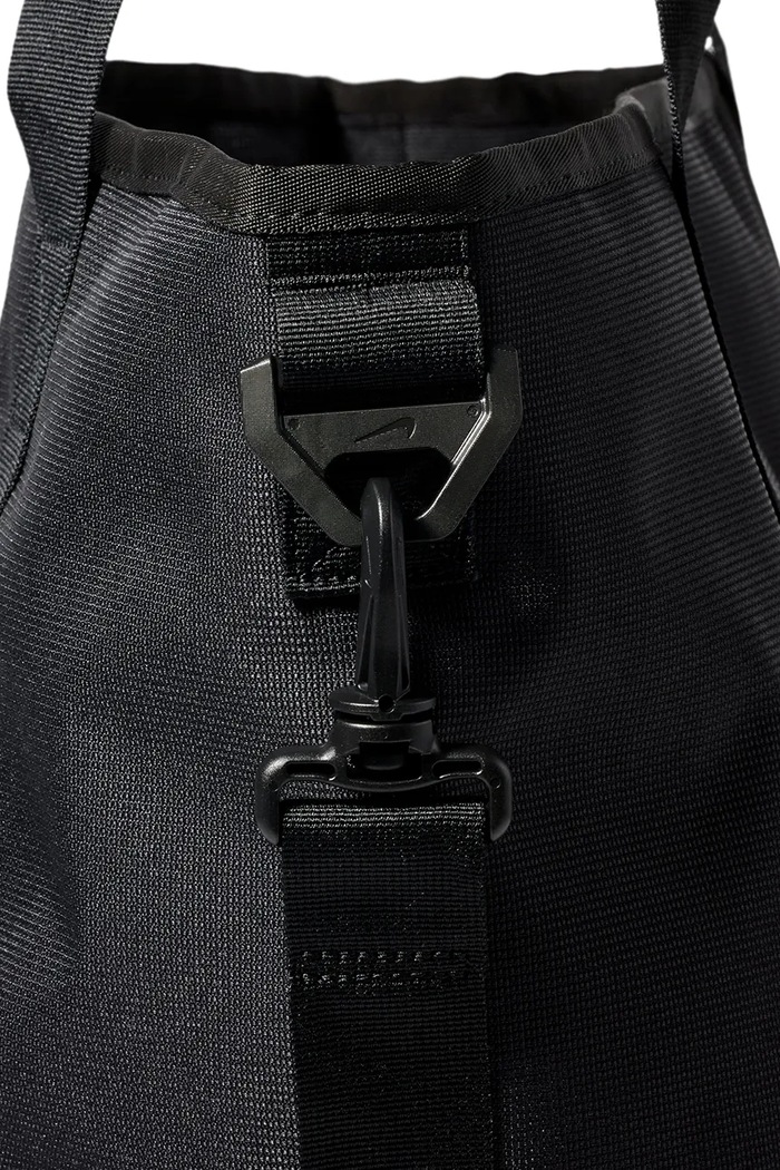 Torebka tote Heritage 36L Nike Sportswear IR8733.010 czarny