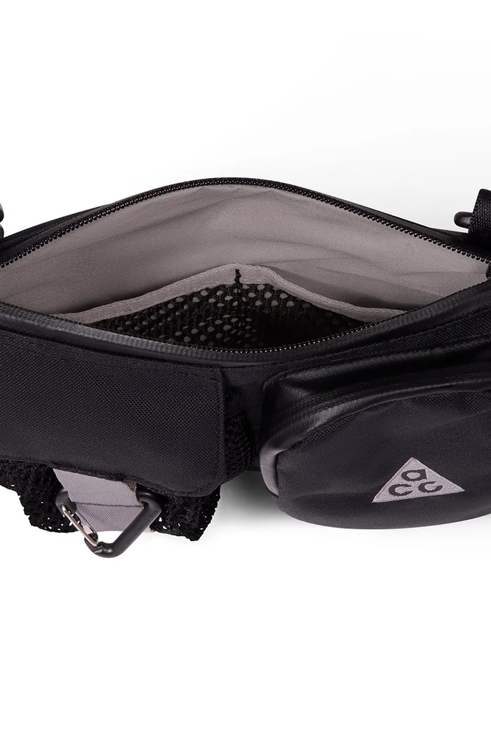 Nike ACG All Conditions Gear torebka crossbody damska ACG DAYMAX 3L Nike ACG: All Conditions Gear HJ8180.010 czarny