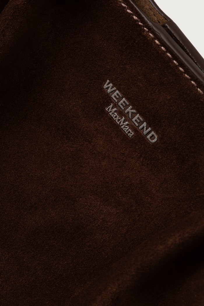 Torebka tote damska zamszowa WKARIO Weekend Max Mara 2625516175600 brązowy