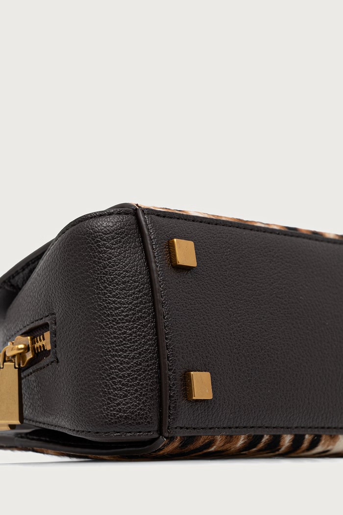 Torebka bagietka damska skórzana LAILA MICHAEL Michael Kors brązowy 30F6A9IT0H
