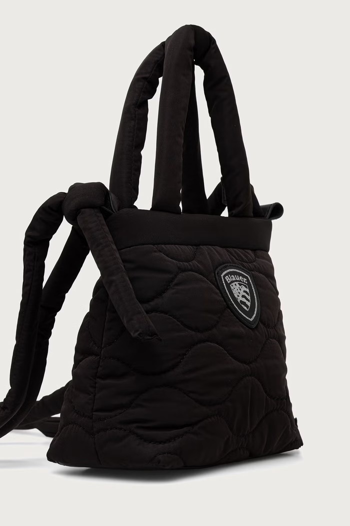 Blauer Torebka crossbody damska F6CHACKYXS01.PUF czarny AW26