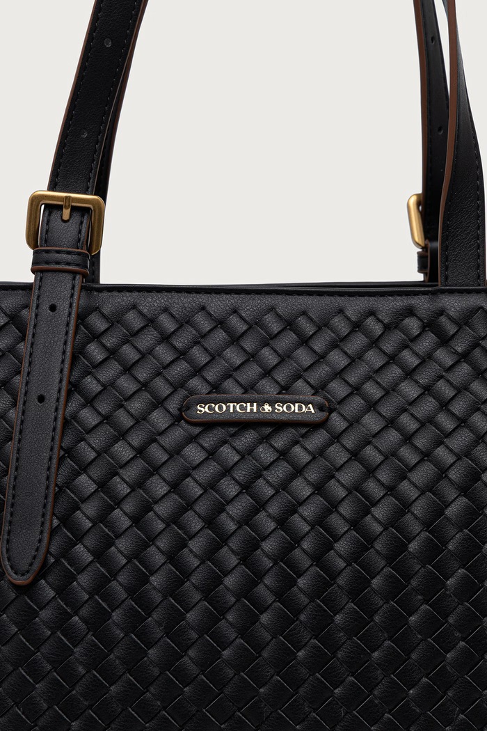 Torebka damska z imitacji skóry Scotch & Soda SCHB0023 czarny