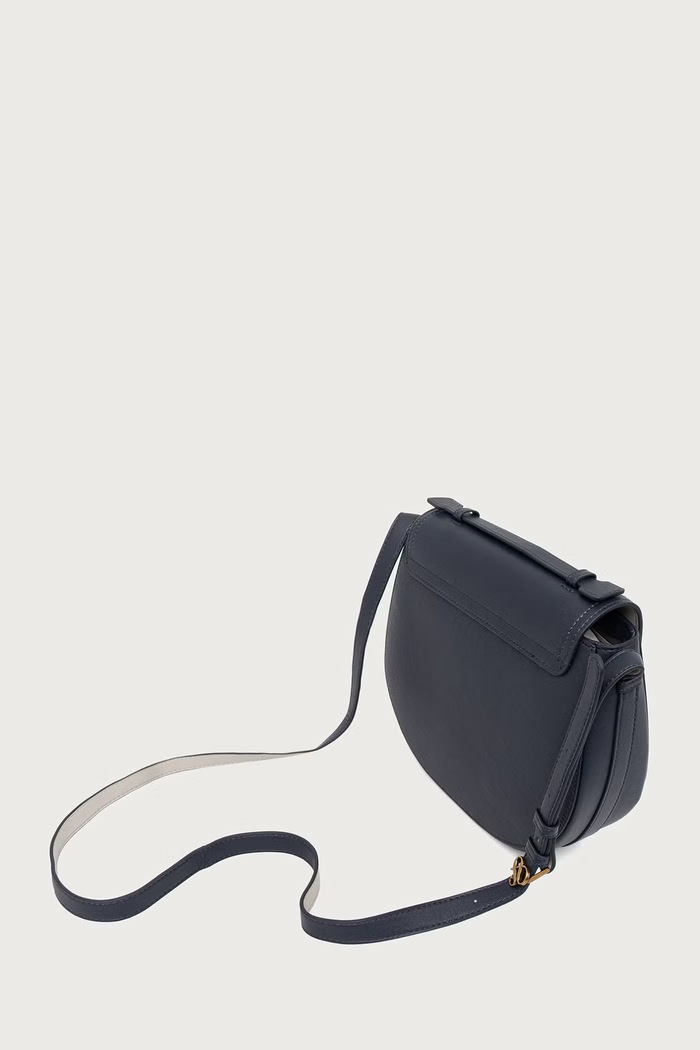 Akcesoria Scotch & Soda Torebka crossbody damska z imitacji skóry SCHB0004 granatowy
