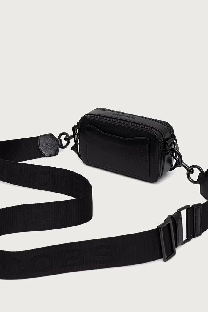 Аксесоари MARC JACOBS Чанта crossbody дамска от кожа THE SNAPSHOT M0014867 черен