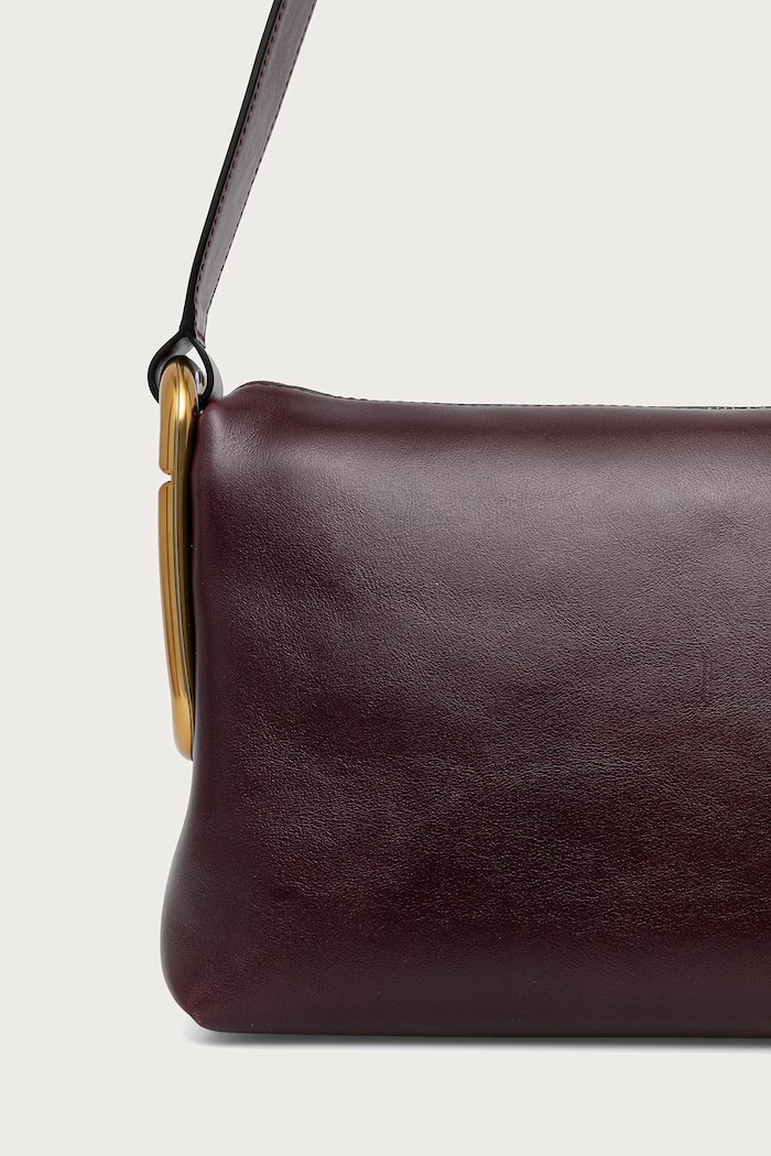 Akcesoria MARC JACOBS Torebka crossbody damska skórzana MEDIUM SHOULDER BAG 2P6HCR007H01 bordowy