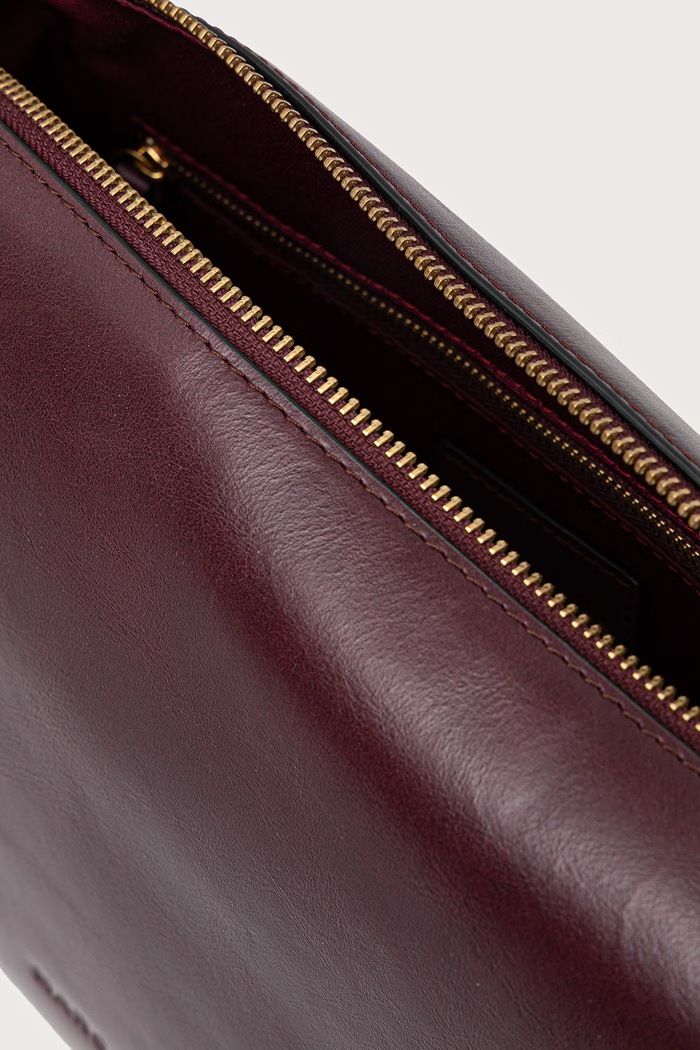 Torebka crossbody damska skórzana MEDIUM SHOULDER BAG MARC JACOBS bordowy 2P6HCR007H01