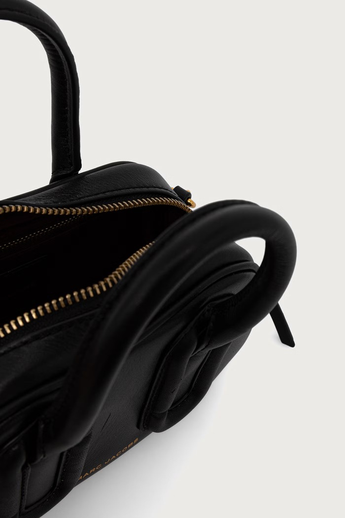 Crossbody kabelka dámska kožená BABE MINI MARC JACOBS 2F6HSC005H01 čierna