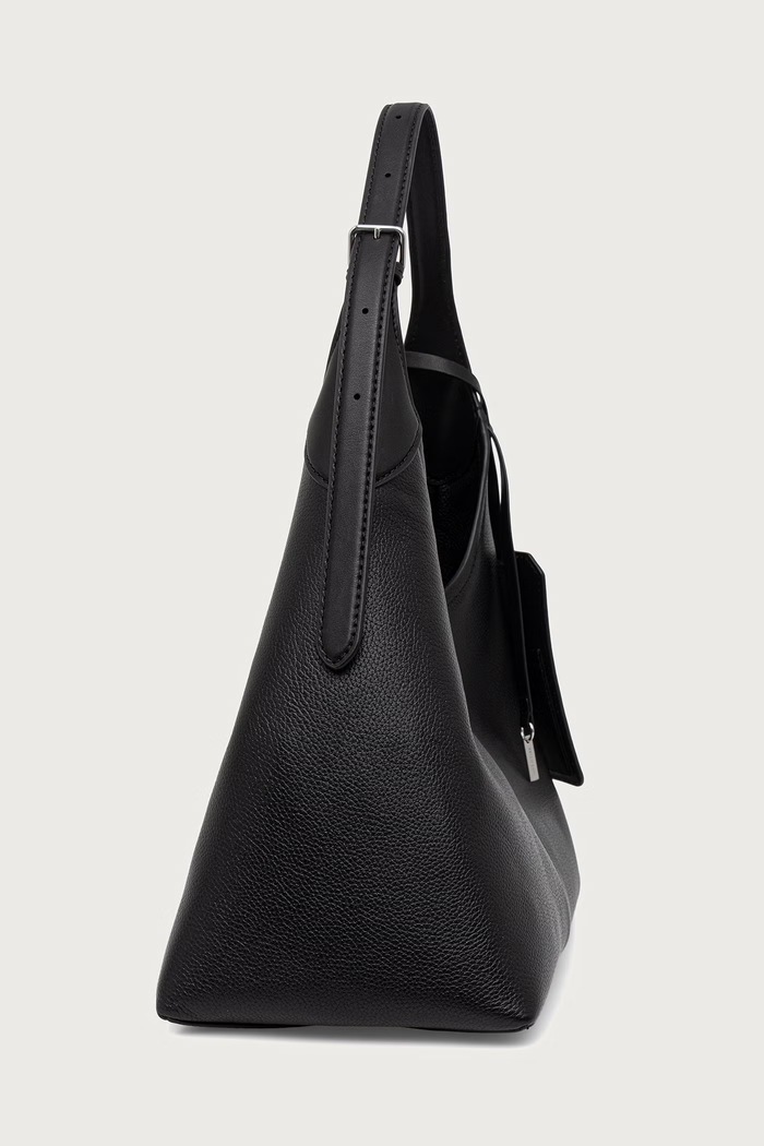 MARC JACOBS Kabelka typu shopper dámska kožená THE BELTED SACK 2P6HSH027H01 čierna AW26