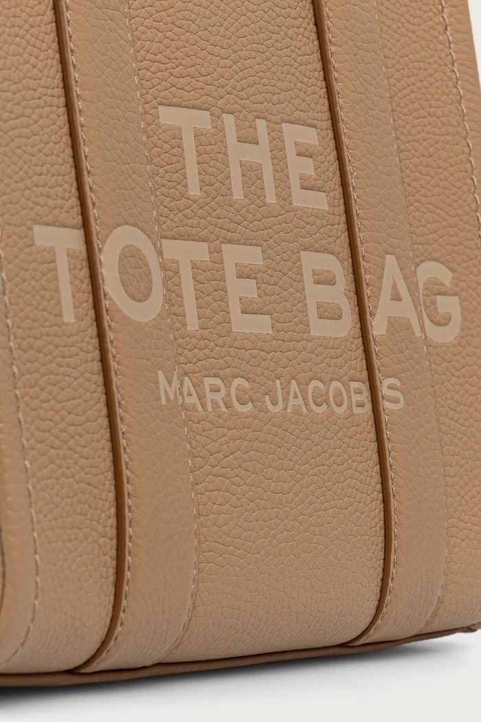 Чанта tote дамска от кожа THE SMALL TOTE MARC JACOBS H009L01SP21 бежов