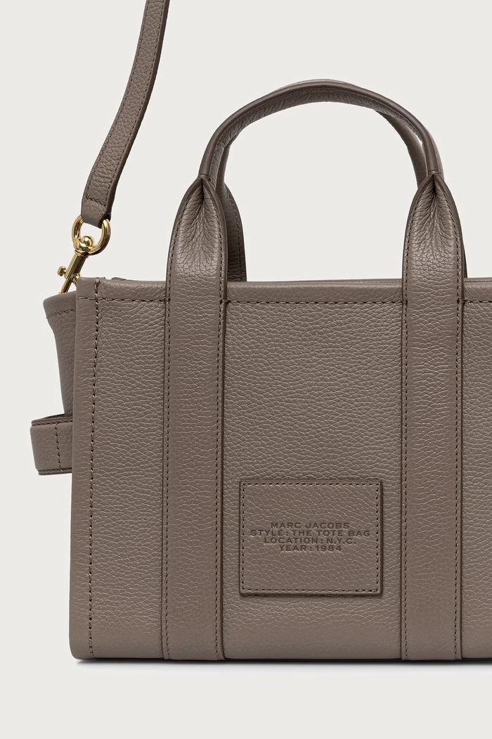 Akcesoria MARC JACOBS Torebka tote damska skórzana THE SMALL TOTE H009L01SP21 szary