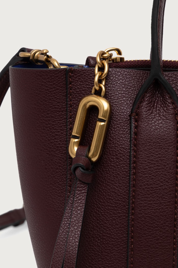 Torebka crossbody damska skórzana SCENE SMALL WORK TOTE MARC JACOBS 2F6HTT008H01 bordowy