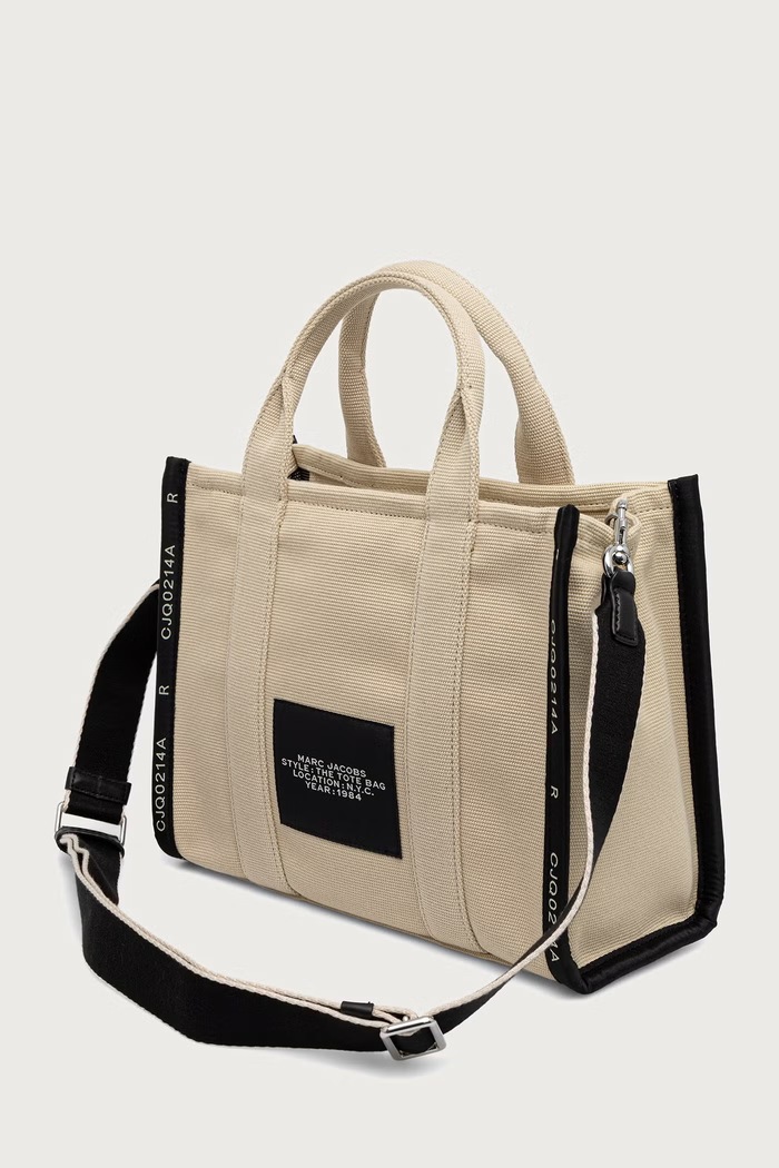 Doplnky MARC JACOBS Crossbody kabelka dámska THE MEDIUM TOTE M0017027 béžová