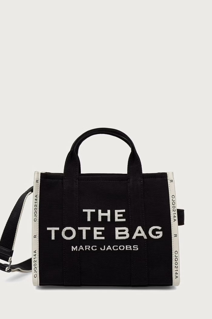 MARC JACOBS Crossbody kabelka dámska THE MEDIUM TOTE čierna M0017027