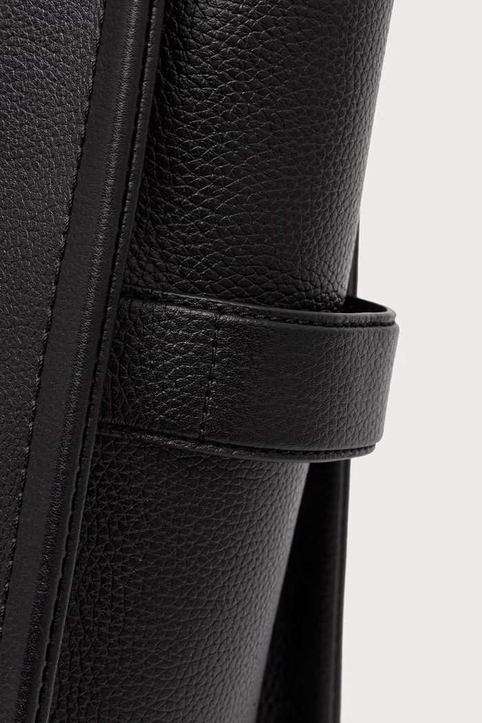 Kabelka typu shopper dámska kožená THE LARGE TOTE MARC JACOBS čierna H020L01FA21
