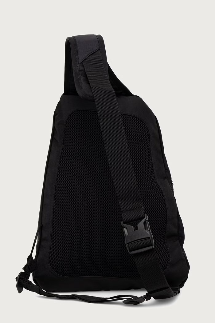 Akcesoria Peak Performance Plecak damski G804230 czarny