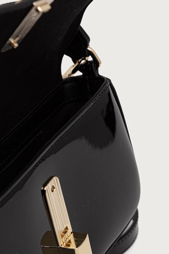 Listonoszka damska skórzana Iride Micro Furla czarny WE00926.BX0246.O6000