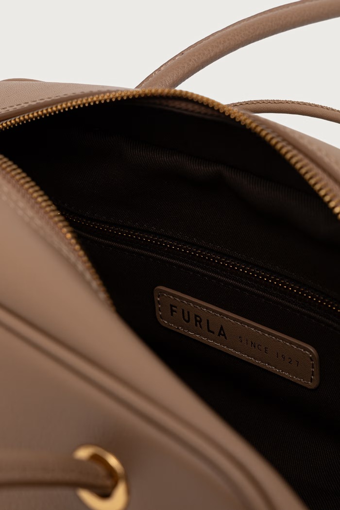Torebka damska skórzana Poppy M Dome Furla brązowy WB02109.BX4573.4489S