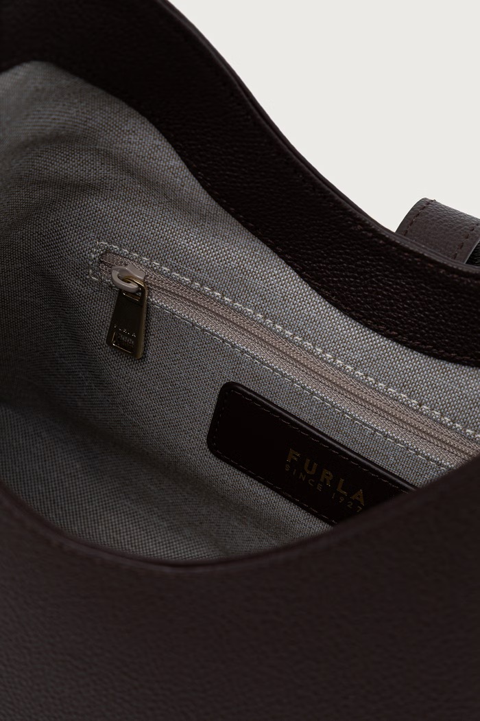 Torebka hobo damska skórzana Goccia S Hobo Furla brązowy WB01979.BX3353.2460S
