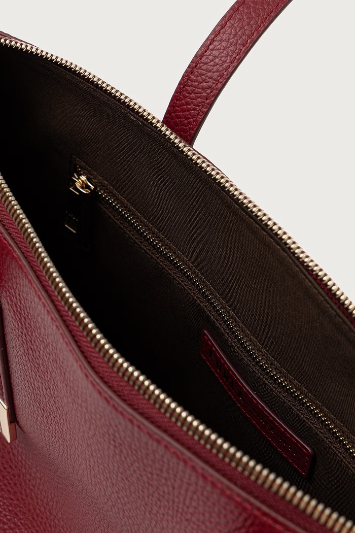 Torebka shopper damska skórzana Olivia M Tote Furla czerwony WB01977.HSF000.CGQ00