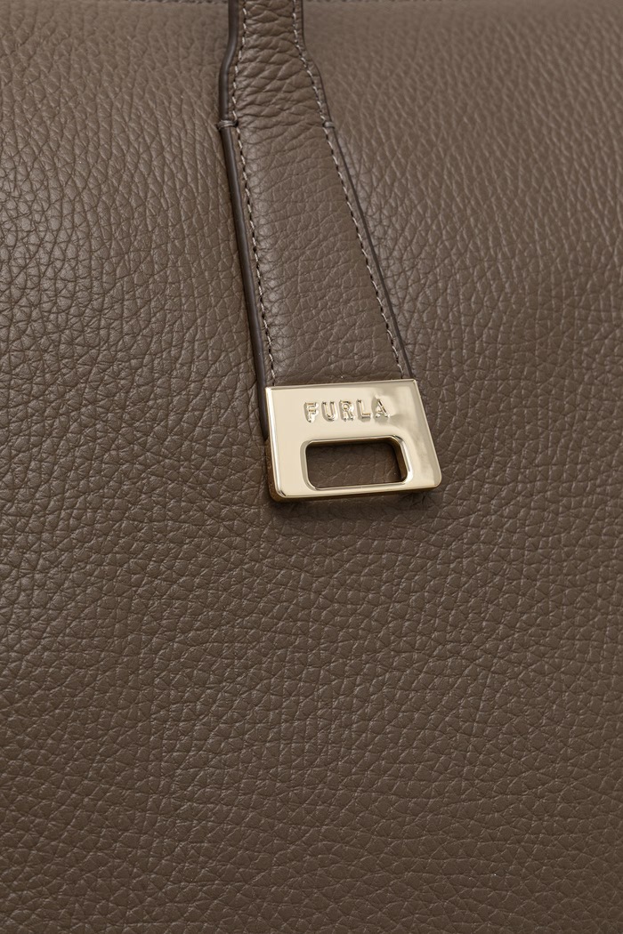 Torebka tote damska skórzana Olivia L Tote Furla szary WB01940.HSF000.4903S