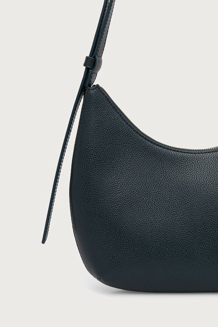 Akcesoria Furla torebka damska skórzana Goccia S Shoulder Bag WB01500.BX3353.4907S zielony
