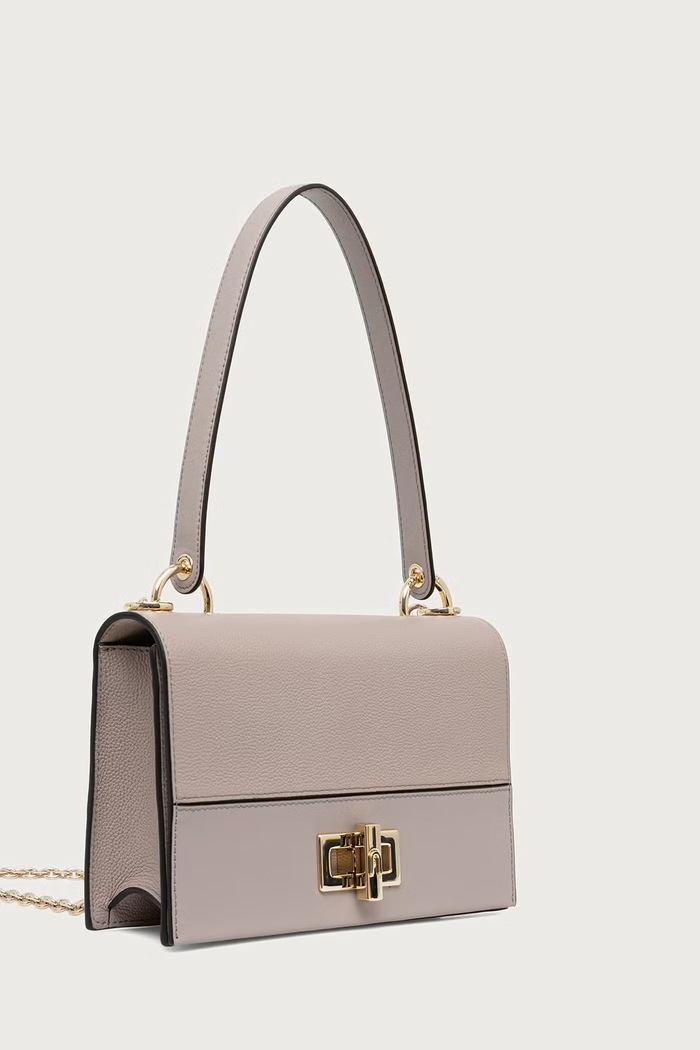 Furla Torebka crossbody damska skórzana Amelia M Crossbody WB02156.BX4573.4892S beżowy AW26