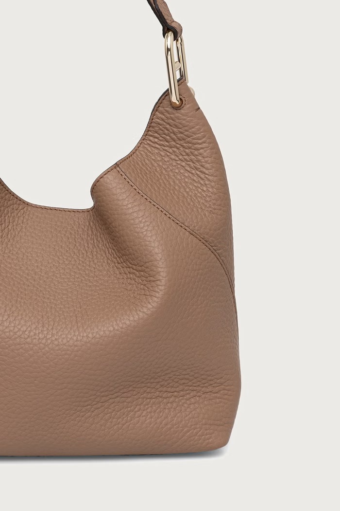 Akcesoria Furla Torebka shopper damska skórzana Lara M Hobo WB02238.QUB000.4489S brązowy