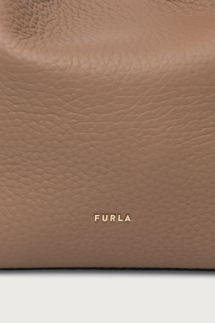 Torebka shopper damska skórzana Lara M Hobo Furla WB02238.QUB000.4489S brązowy