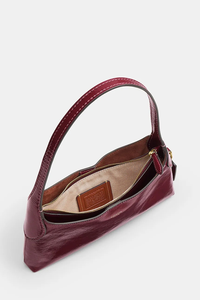 Torebka hobo damska skórzana Glazed Leather Brooklyn 26 Coach bordowy CFT30